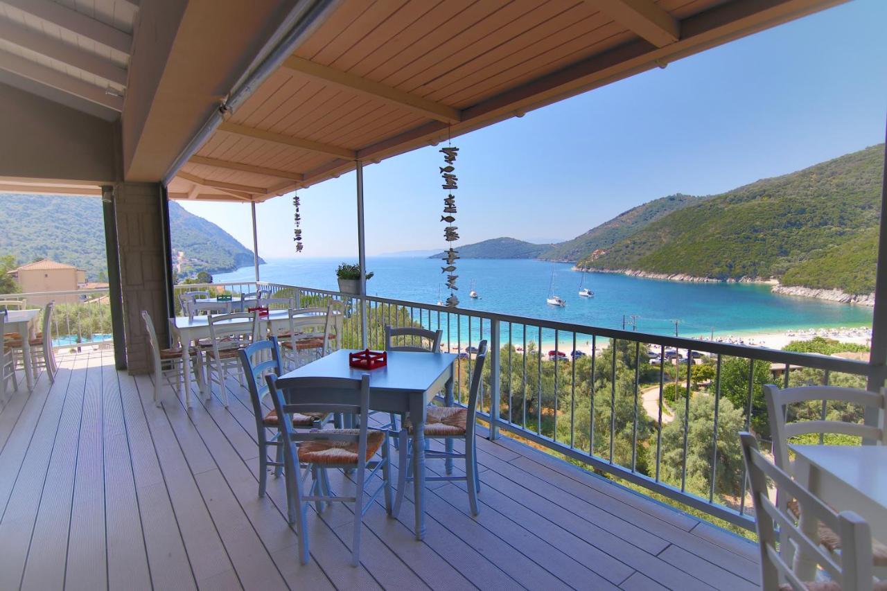 Poros Beach Studios Exterior photo