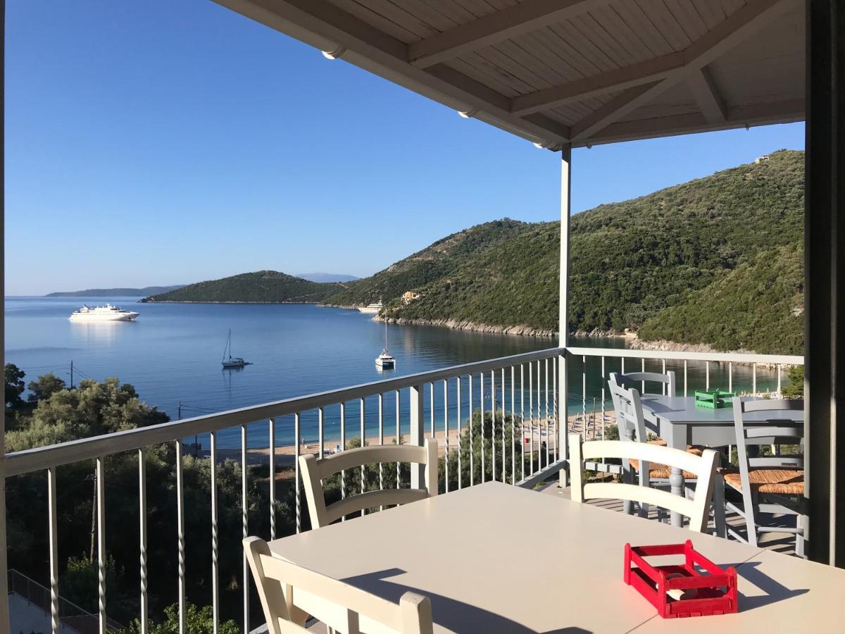 Poros Beach Studios Exterior photo