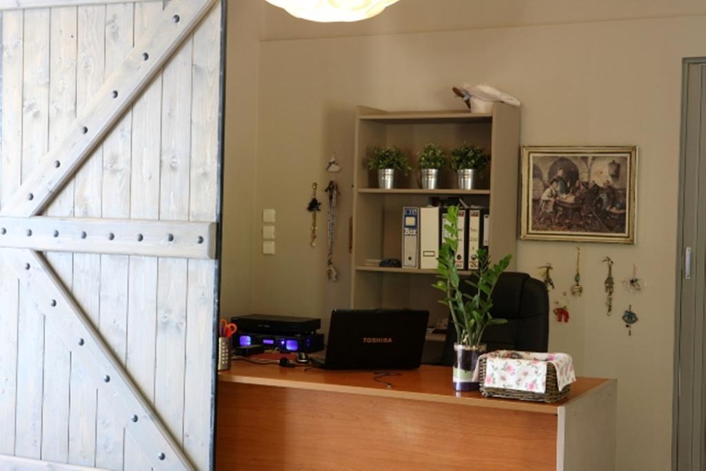 Poros Beach Studios Exterior photo
