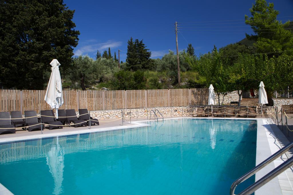 Poros Beach Studios Exterior photo