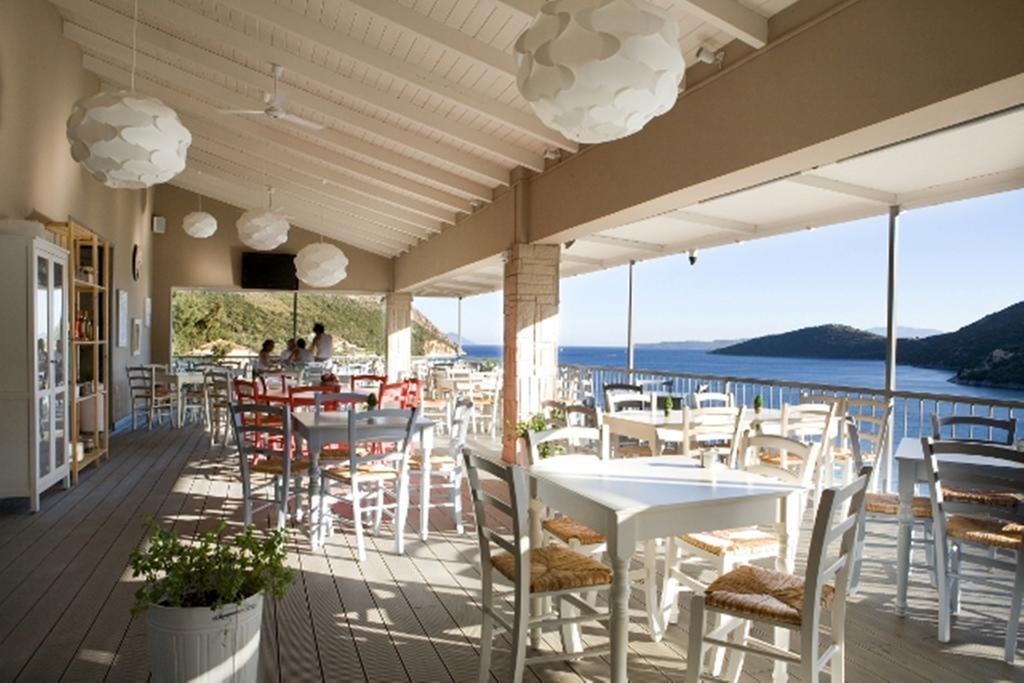 Poros Beach Studios Exterior photo