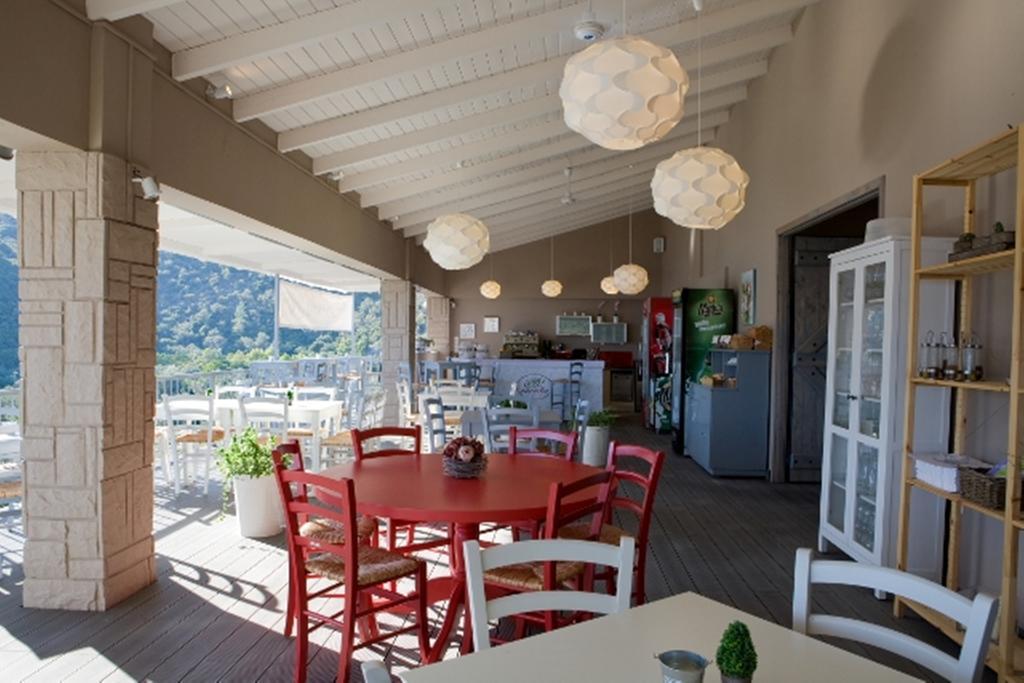 Poros Beach Studios Exterior photo